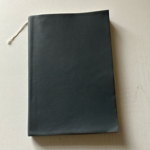 Pratesia Florence Made In Italy Leather Journal
NWT - Picture 1 of 12